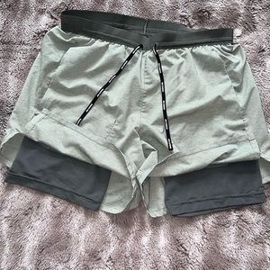 NIKE Shorts Size Small